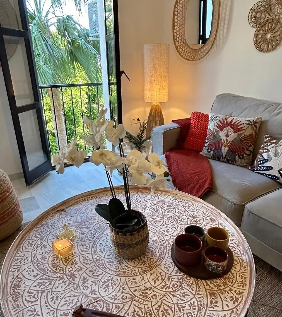 Lägenhet Nomad Stays Bali Marbella
